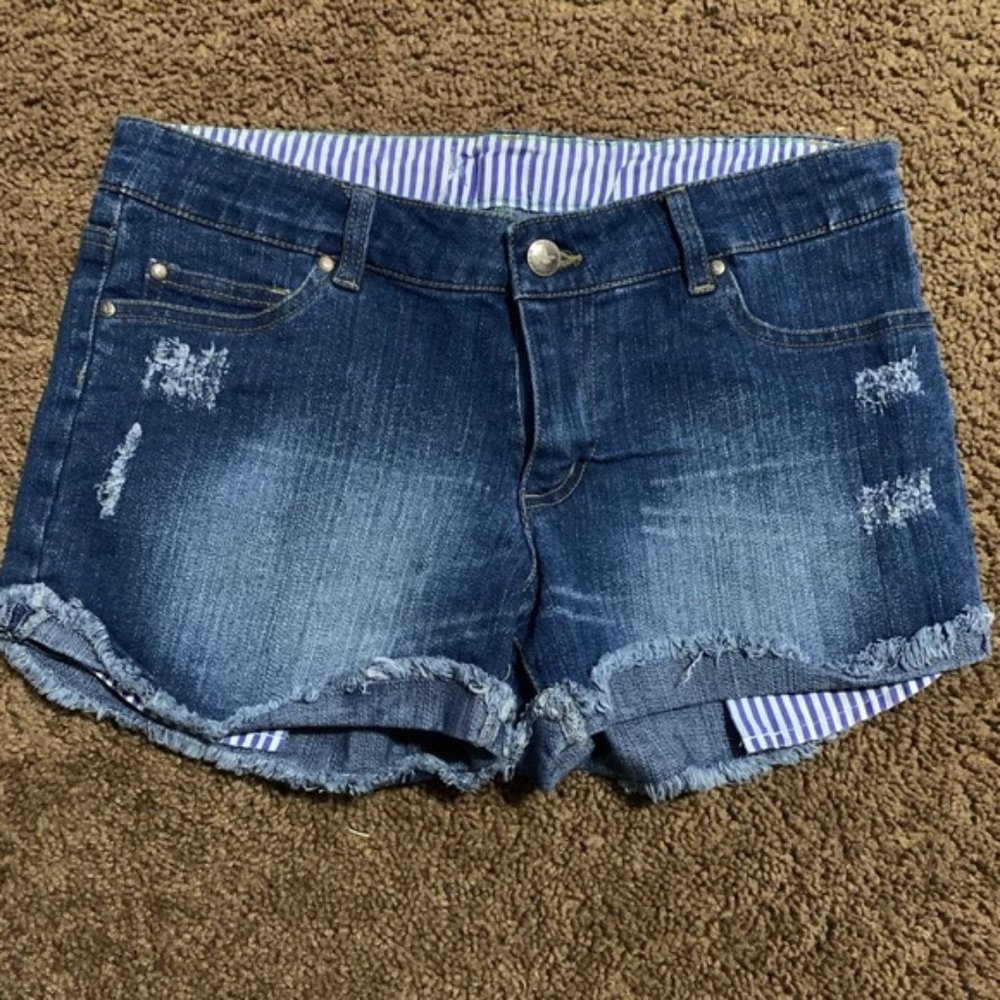 Dream Out Loud :  Dark Denim Jr Shorts